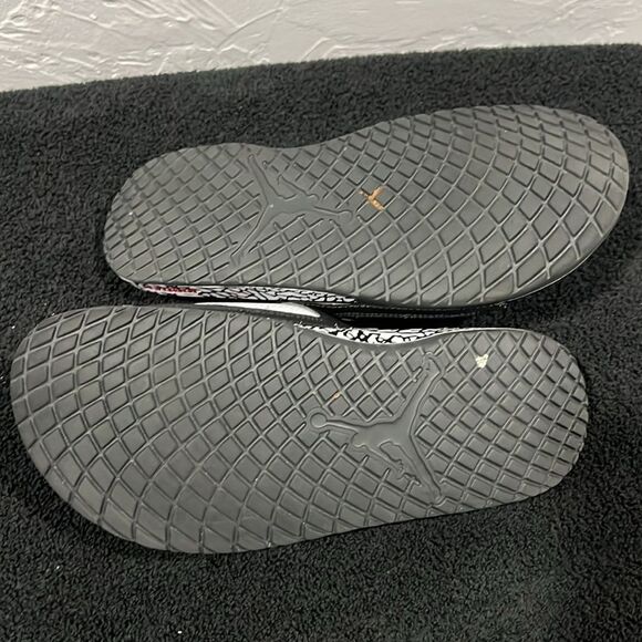 🔥🏀 Nike AIR JORDAN Hydro 3 Retro Slides Black/Cement/Red Men Sz 10 - EXCELLENT - Picture 9 of 13